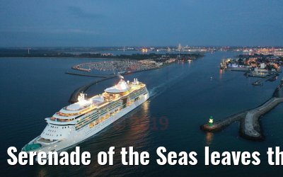 Serenade of the Seas leaves the port of Warnemuende 07.08.2019