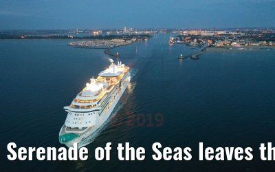 Serenade of the Seas leaves the port of Warnemuende 07.08.2019