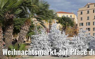 Weihnachtsmarkt auf Place du General de Gaulle, Ajaccio