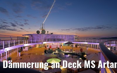 Dämmerung an Deck MS Artania 19.12.2015
