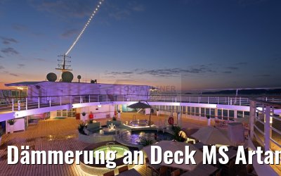 Dämmerung an Deck MS Artania 19.12.2015