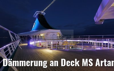 Dämmerung an Deck MS Artania 19.12.2015