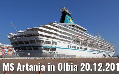 MS Artania in Olbia 20.12.2015