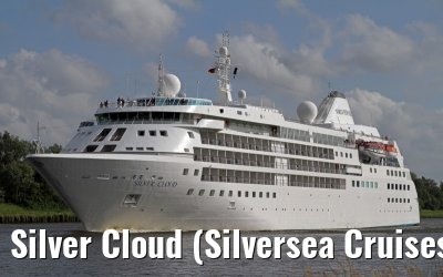 Silver Cloud (Silversea Cruises), Kiel Canal, 16 June 2013