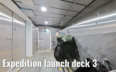 Expedition launch deck 3