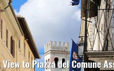 View to Piazza del Comune Assisi