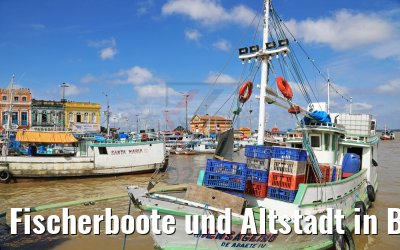 Fischerboote und Altstadt in Belém, Brasilien 01.02.2018