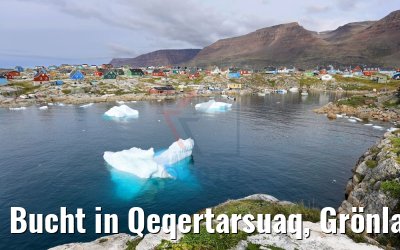 Bucht in Qeqertarsuaq, Grönland mit Eis