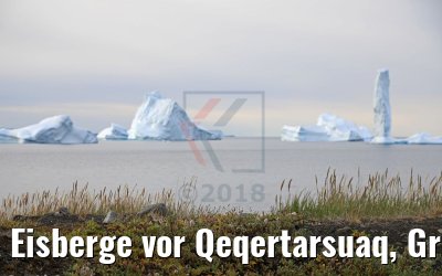 Eisberge vor Qeqertarsuaq, Grönland