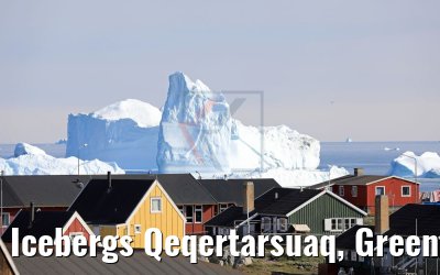 Icebergs Qeqertarsuaq, Greenland