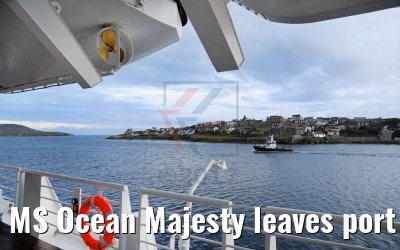 MS Ocean Majesty leaves port of Lerwick 18.08.2017