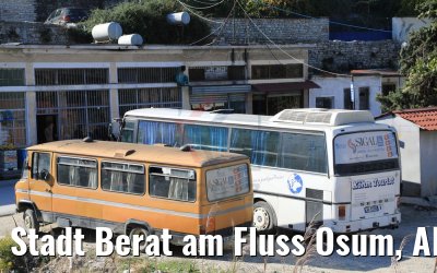 Stadt Berat am Fluss Osum, Albanien 13.10.2017
