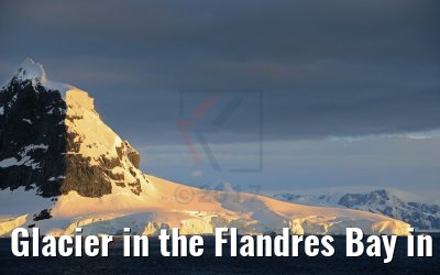 Glacier in the Flandres Bay in evening light, Antarctica 09.01.2017