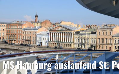 MS Hamburg auslaufend St. Petersburg mit Isaakskathedrale 13.07.2018