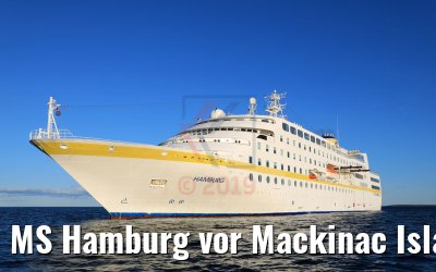 MS Hamburg vor Mackinac Island 07.10.2019