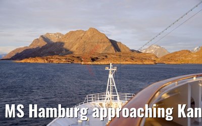 MS Hamburg approaching Kangerlussuaq