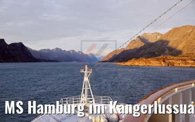 MS Hamburg im Kangerlussuaq Fjord, Grönland