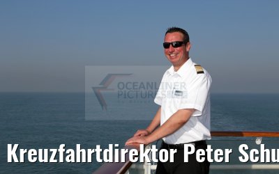 Kreuzfahrtdirektor Peter Schulze Isfort MS Hamburg 08.02.2016