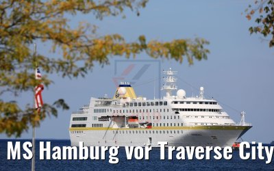 MS Hamburg vor Traverse City 10.10.2019