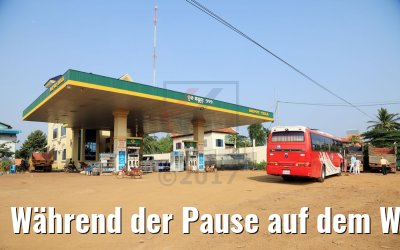 Während der Pause auf dem Weg nach Siem Reap 17.04.2017