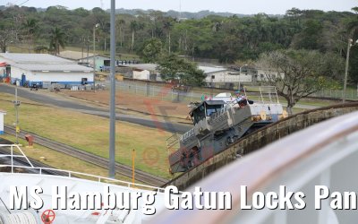 MS Hamburg Gatun Locks Panama Canal 13.02.2019
