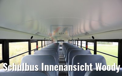 Schulbus Innenansicht Woody Point
