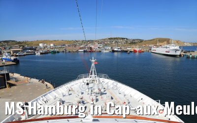 MS Hamburg in Cap-aux-Meules, Iles-de-la-Madeleine