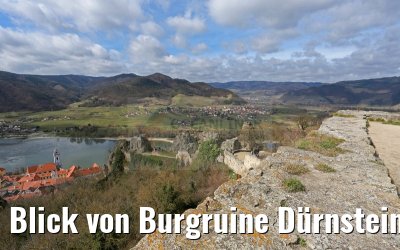Blick von Burgruine Dürnstein auf Rossatz 29.03.2015