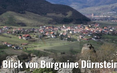 Blick von Burgruine Dürnstein auf Rossatz 29.03.2015