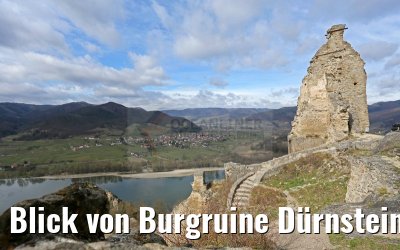 Blick von Burgruine Dürnstein auf Rossatz an der Donau 29.03.2015