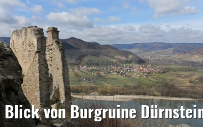 Blick von Burgruine Dürnstein über die Wachau am 29.03.2015