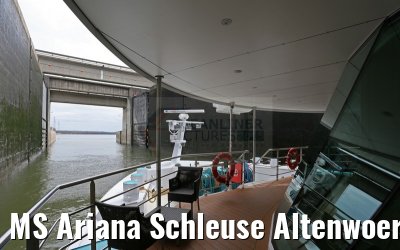 MS Ariana Schleuse Altenwoerth 29.03.2015