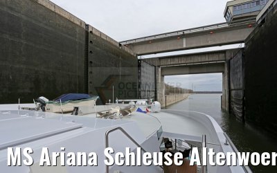 MS Ariana Schleuse Altenwoerth 29.03.2015