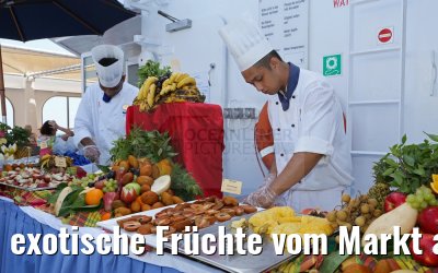 exotische Früchte vom Markt aus Thailand MS Hamburg 28.01.2016