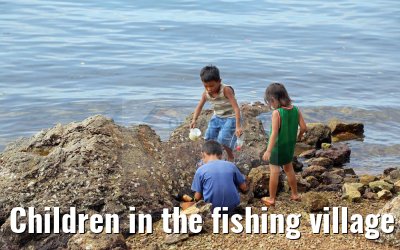Children in the fishing village near Coron, Philippines, 15.02.2016