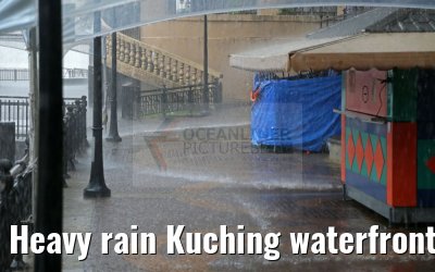 Heavy rain Kuching waterfront 20.02.2016