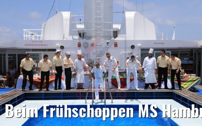 Beim Frühschoppen MS Hamburg