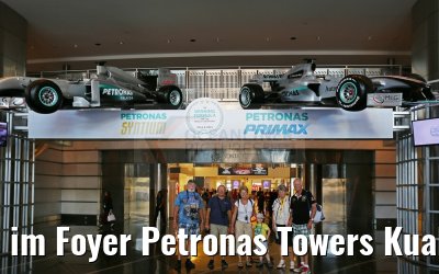 im Foyer Petronas Towers Kuala Lumpur