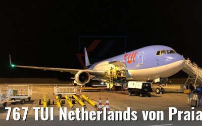 767 TUI Netherlands von Praia nach Düsseldorf