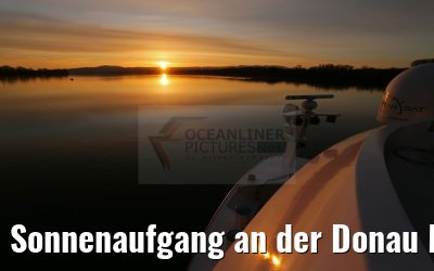 Sonnenaufgang an der Donau MS Ariana 31.03.2015