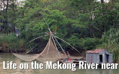 Life on the Mekong River near Chau Doc 09.04.2017