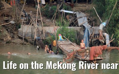Life on the Mekong River near Chau Doc 09.04.2017