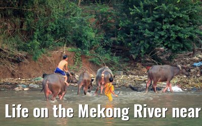 Life on the Mekong River near Chau Doc 09.04.2017