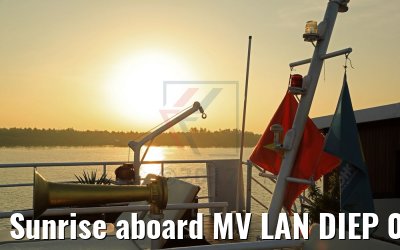 Sunrise aboard MV LAN DIEP 09.04.2017