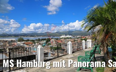 MS Hamburg mit Panorama Santiago de Cuba 05.12.2017