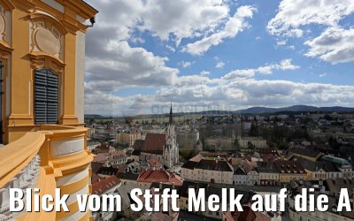 Blick vom Stift Melk auf die Altstadt Melk 03.04.2015
