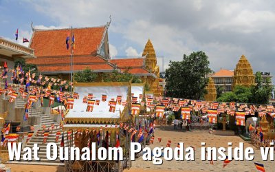 Wat Ounalom Pagoda inside view, Phnom Penh 11.04.2017