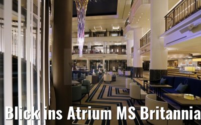 Blick ins Atrium MS Britannia Deck 5