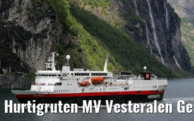 Hurtigruten MV Vesteralen Geirangerfjord 16. June 2014