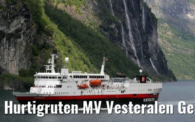 Hurtigruten MV Vesteralen Geirangerfjord 16. June 2014